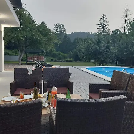 Vikendica Kuca Za Odmor Moj Mir Kalesija